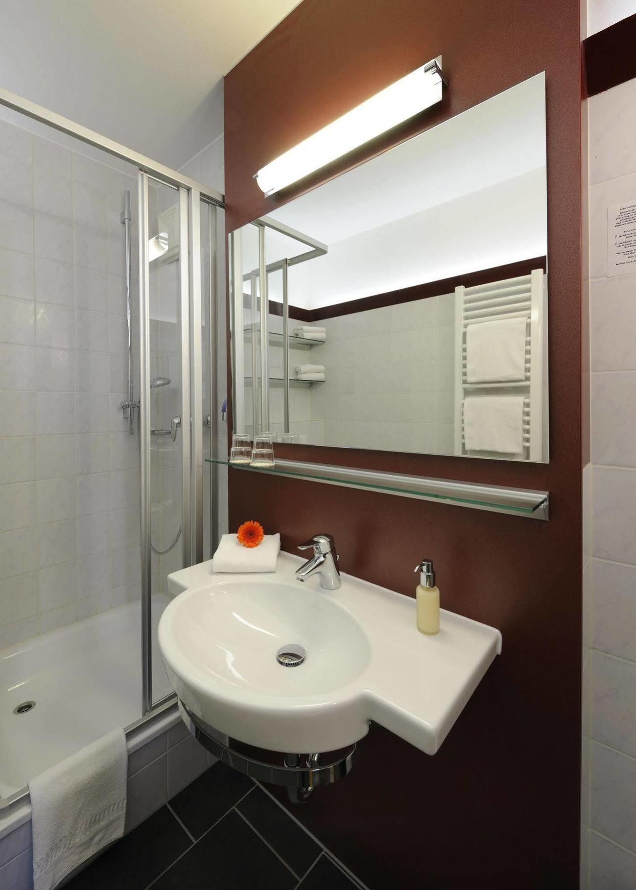 Johannesbad Hotel Phoenix Bad Füssing Extérieur photo